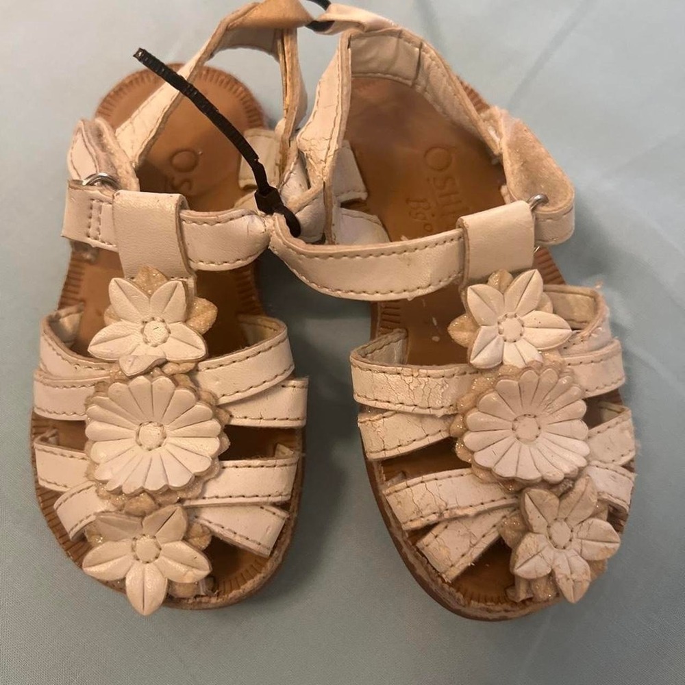 Oh Kosh Girls size 5like new